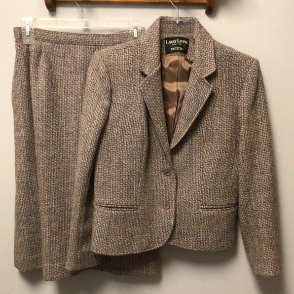 Larry Levine Dresses & Skirts - Larry Levine Petites - Tweed Fully Lined Two Piece Suit, Jacket & Skirt